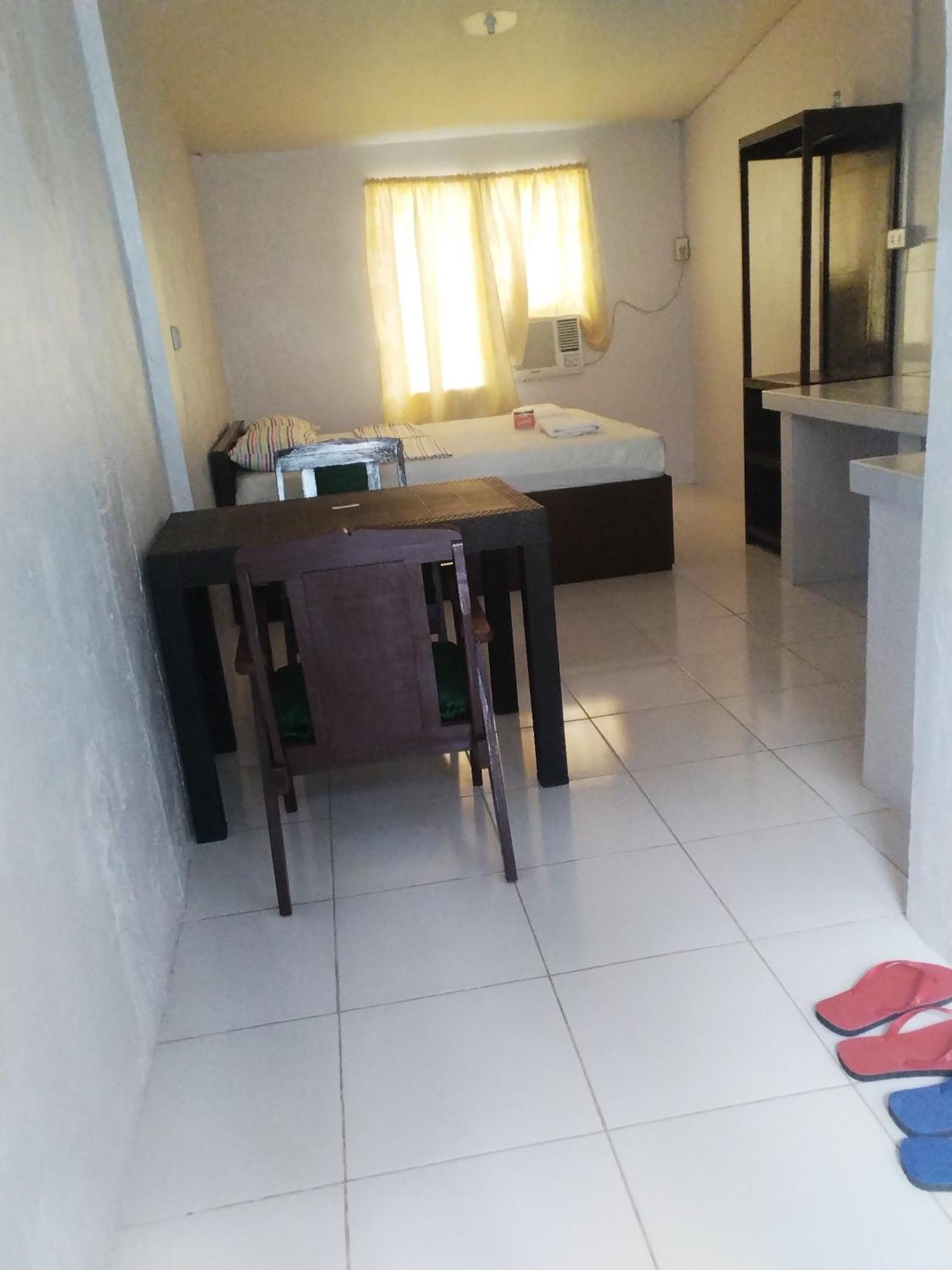 Miadristarhannavictory Apartment Bantayan Exterior photo